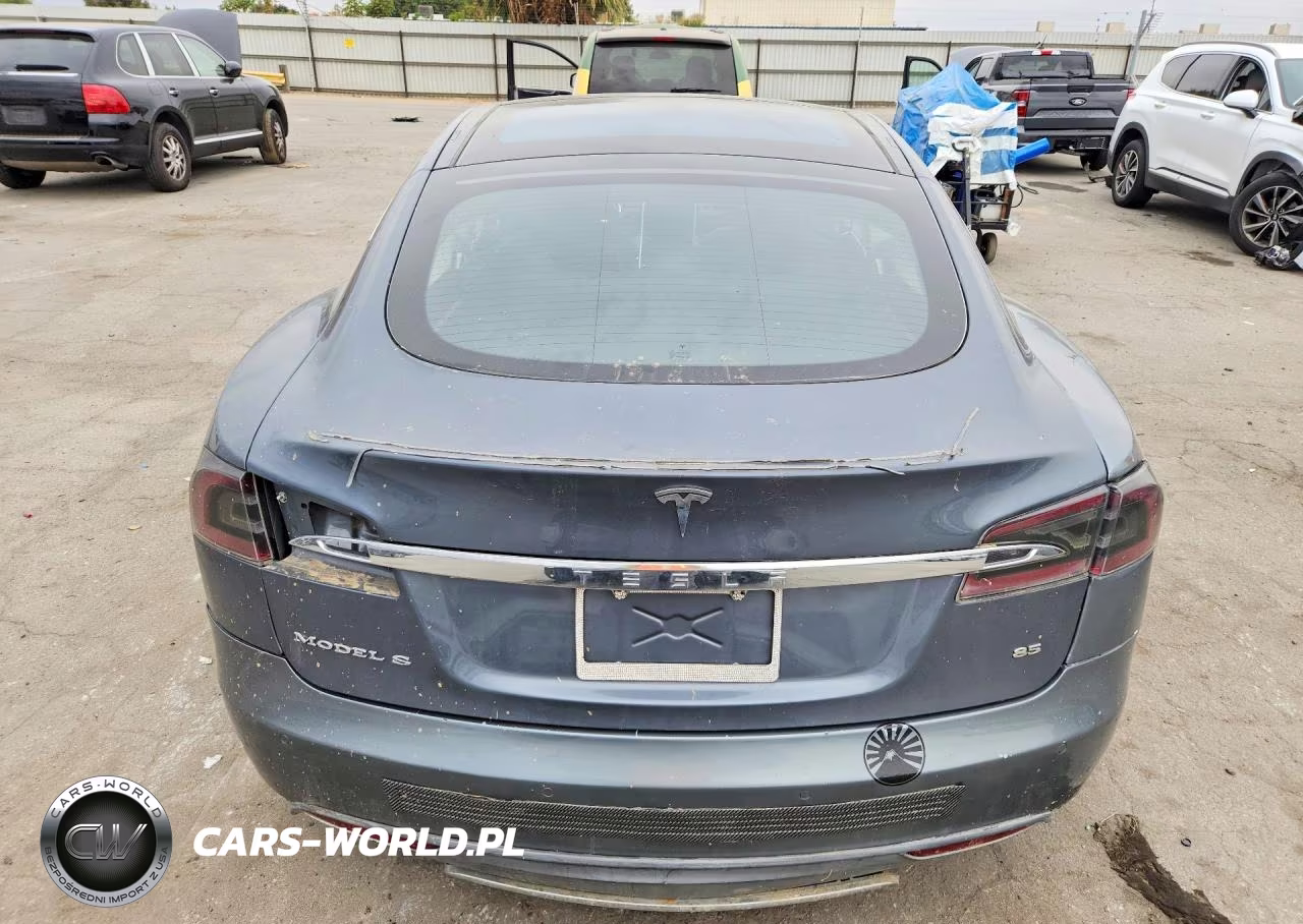 2013 Tesla Model S VIN:5YJSA1CNXDFP28886 - 6