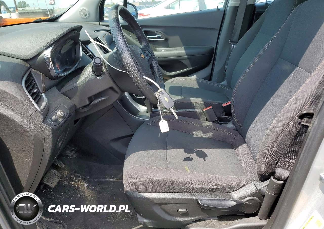 2019 Chevrolet Trax Ls VIN:3GNCJNSBXKL357303 - 7