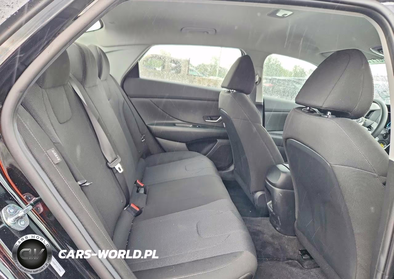 2026 Hyundai Elantra Se VIN:KMHLL4DG0TU217804 - 10