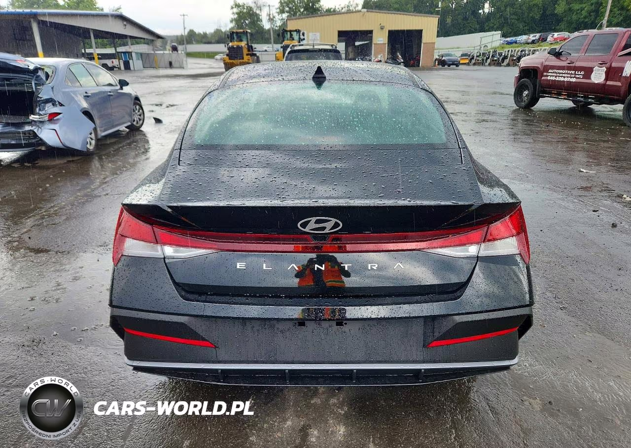 2026 Hyundai Elantra Se VIN:KMHLL4DG0TU217804 - 6