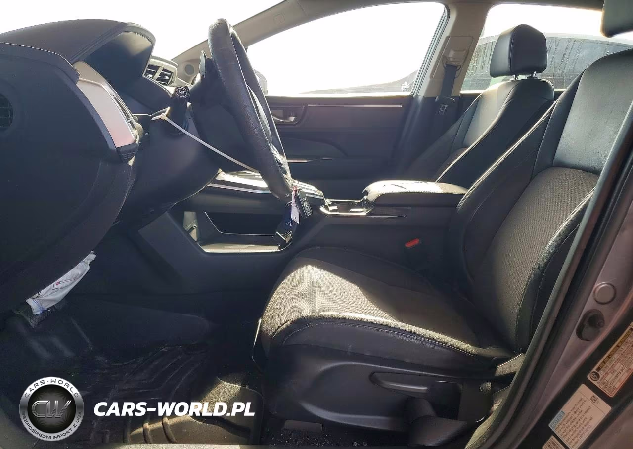 2018 Honda Clarity VIN:JHMZC5F11JC009221 - 7