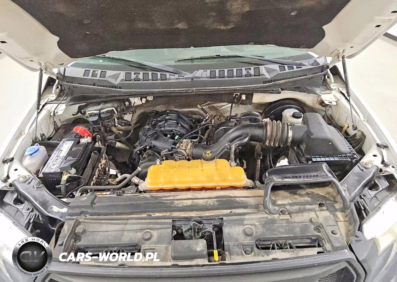 2015 Ford F150 VIN:1FTMF1C85FKD17440 - 11