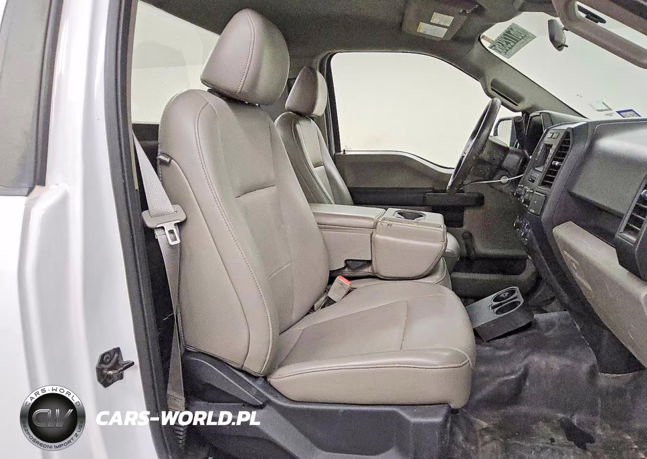 2019 Ford F150 VIN:1FTMF1CB3KKD48143 - 10