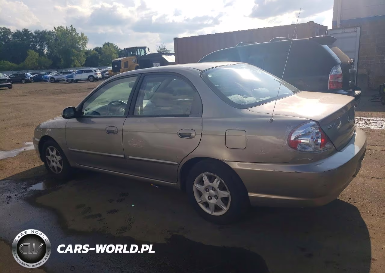 2002 Kia Spectra Base VIN:KNAFB121125155658 - 2
