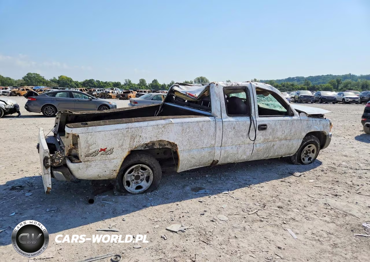 2004 GMC New Sierra K1500 VIN:1GTEK19VX4E305678 - 3