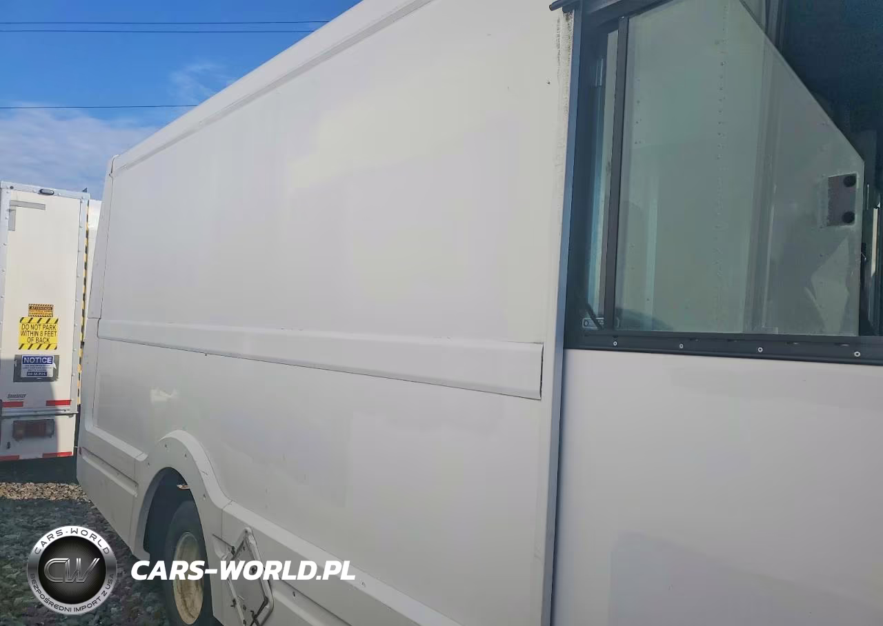 2015 Isuzu Npr Delivery Truck VIN:JALB4T174F7W00545 - 10
