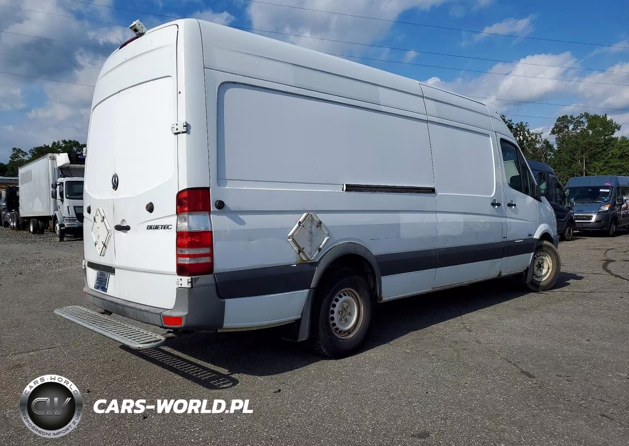 2012 Mercedes-Benz Sprinter 2500 Delivery Van VIN:WD3PE8CB3C5613226 - 3