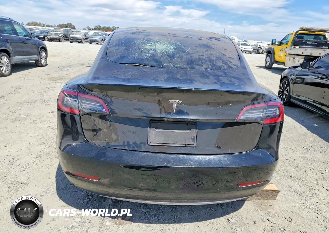 2020 Tesla Model 3 VIN:5YJ3E1EB5LF638961 - 6