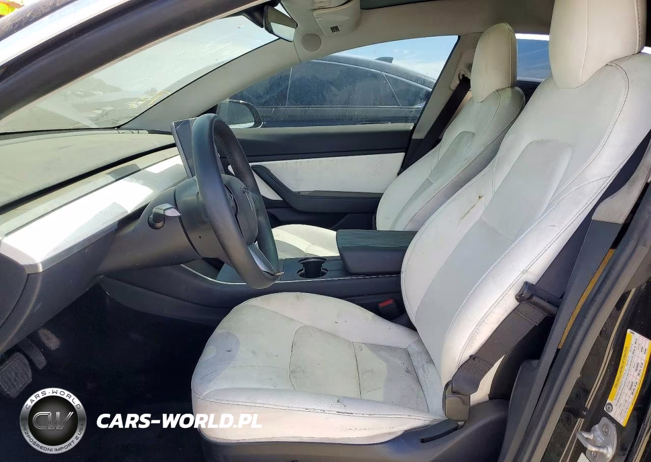 2020 Tesla Model 3 VIN:5YJ3E1EB5LF638961 - 7