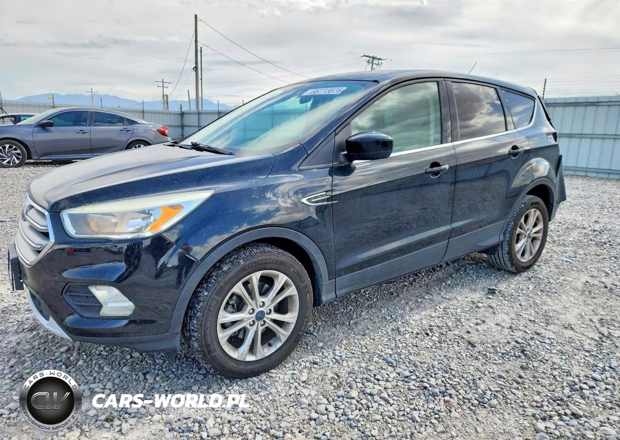 2017 Ford Escape Se VIN:1FMCU0GD1HUD05730 - 1