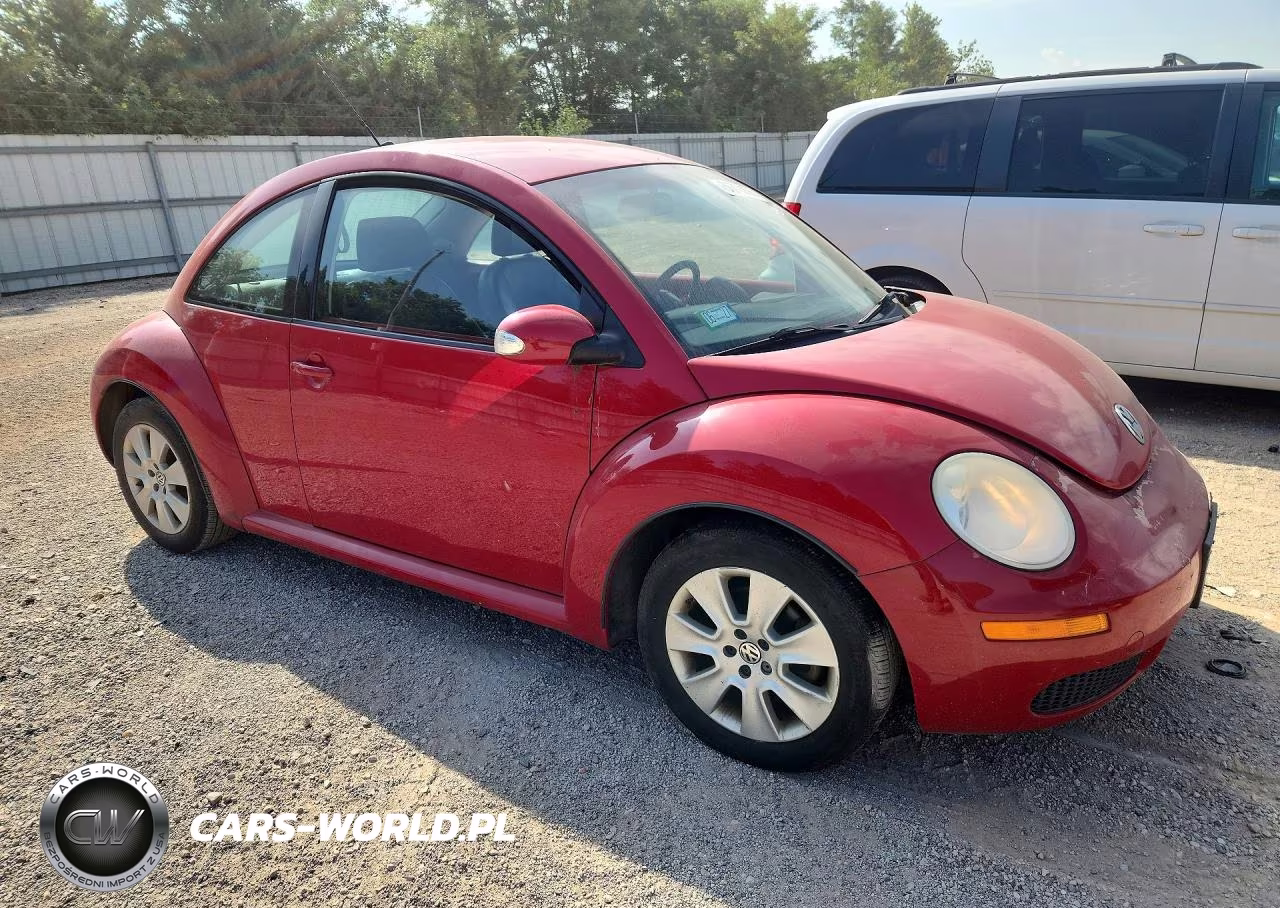 2009 Volkswagen New Beetle S VIN:3VWPW31CX9M516994 - 4