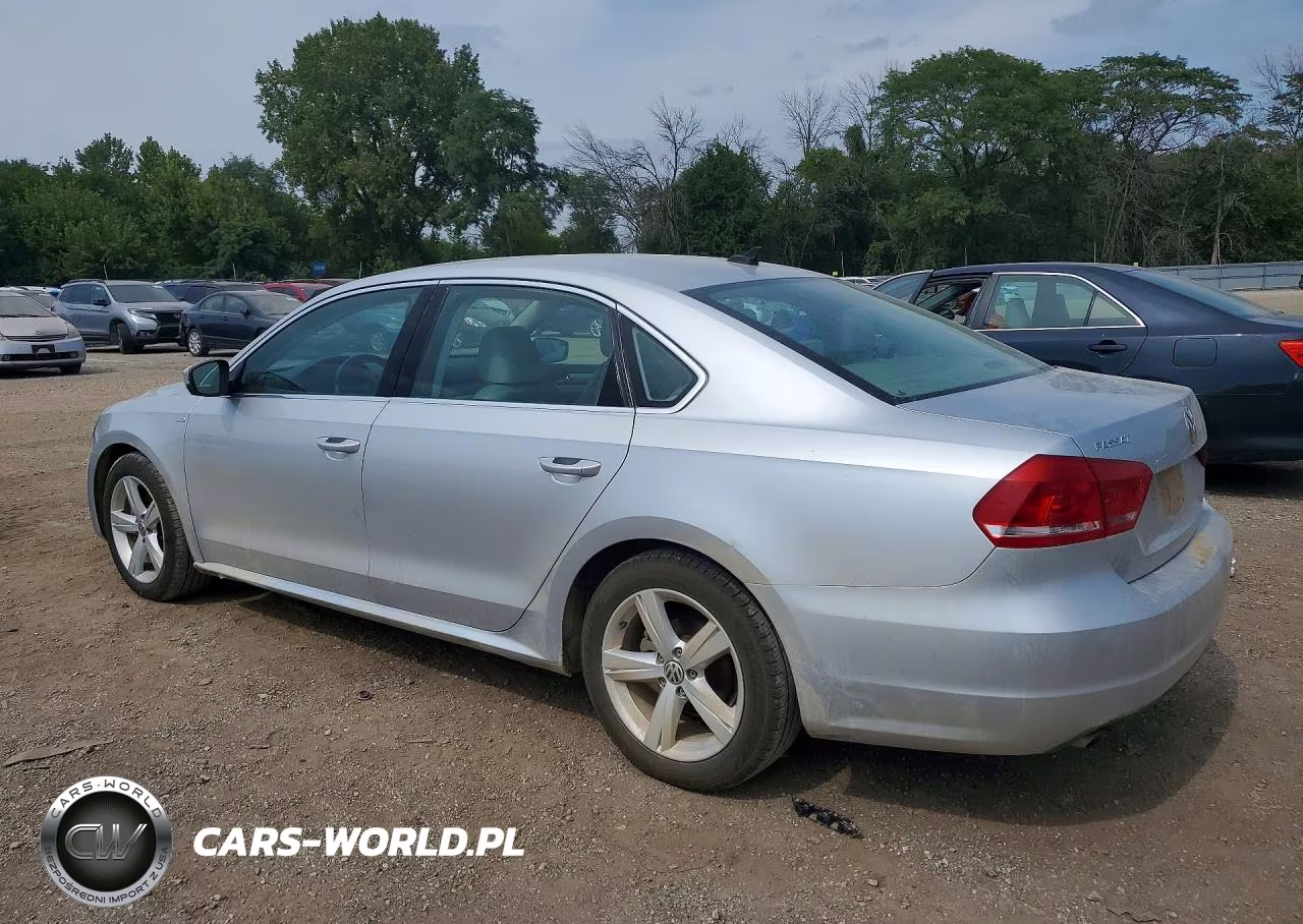 2014 Volkswagen Passat S VIN:1VWAT7A33EC025703 - 2