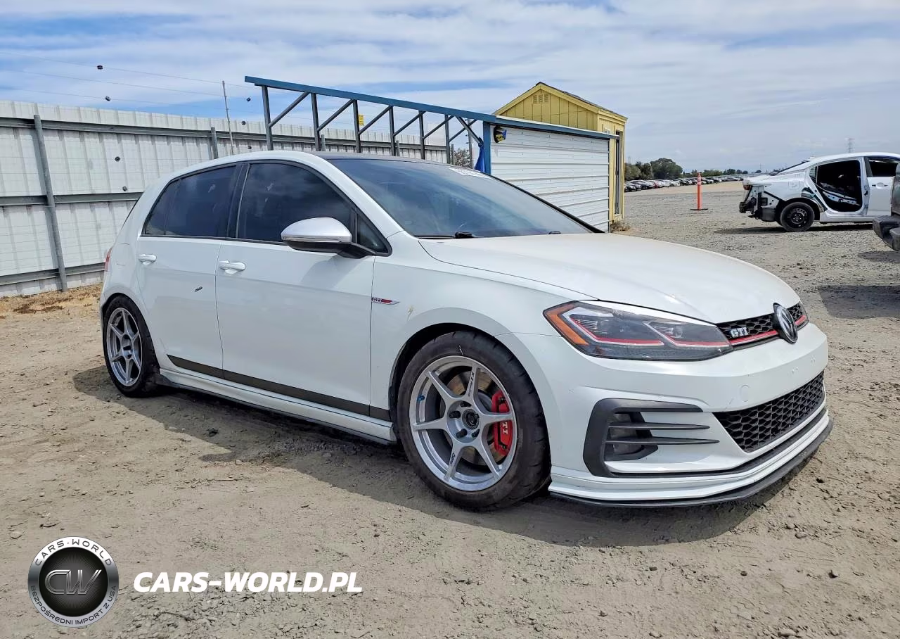 2018 Volkswagen Gti S VIN:3VW547AUXJM285855 - 4