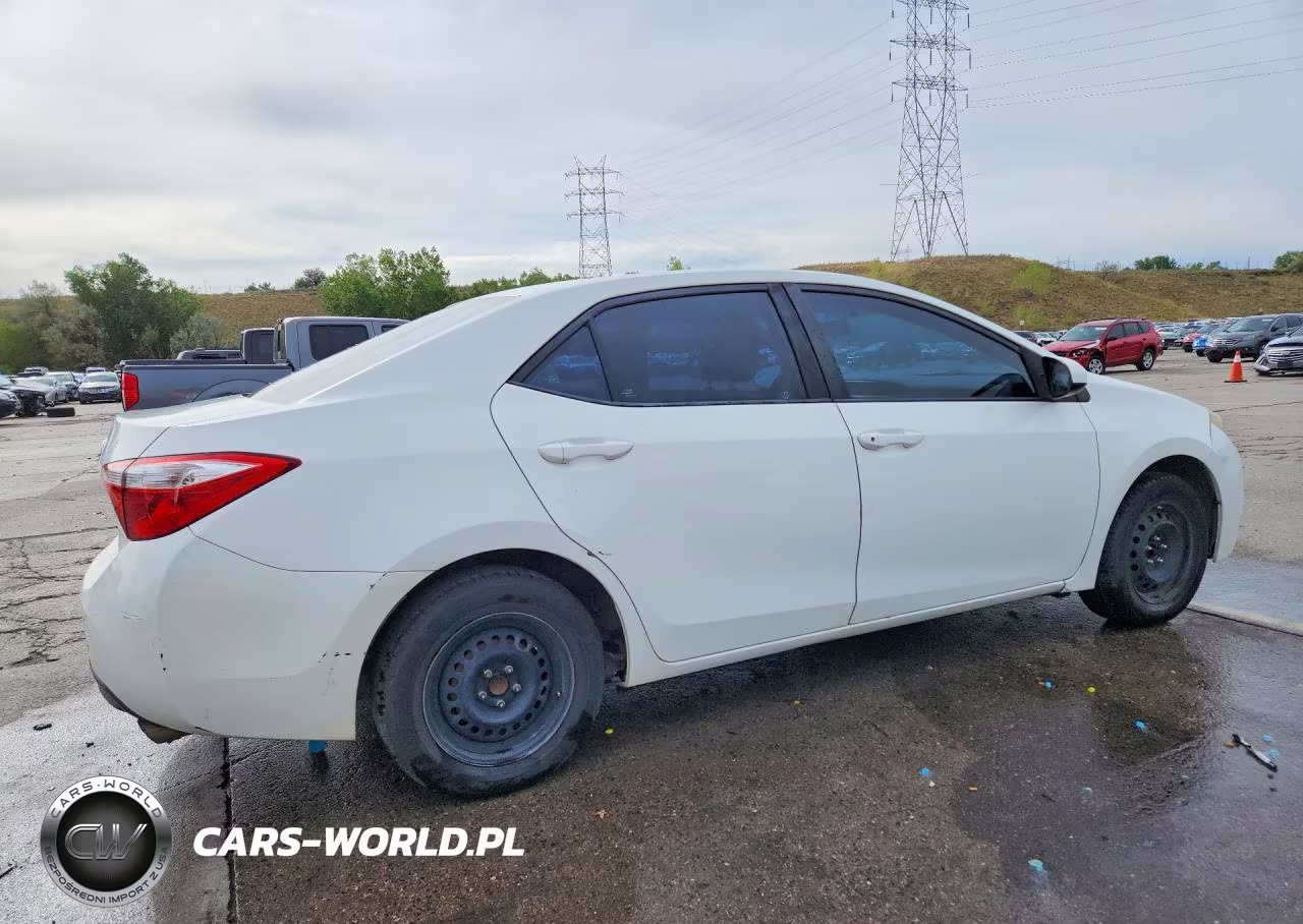 2014 Toyota Corolla L VIN:5YFBURHE7EP088625 - 3