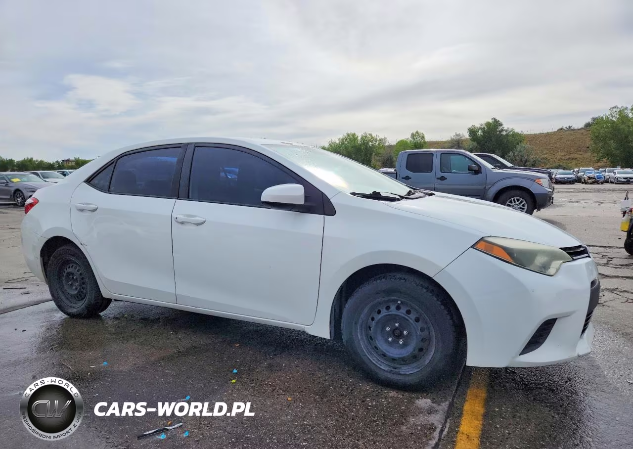 2014 Toyota Corolla L VIN:5YFBURHE7EP088625 - 4