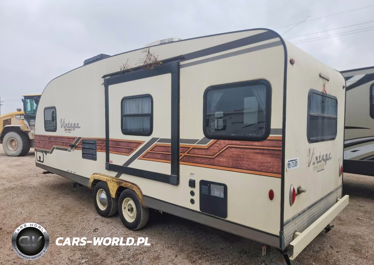 2018 Gulfstream Vintage Camper VIN:1NL1DTM28J1035428 - 3
