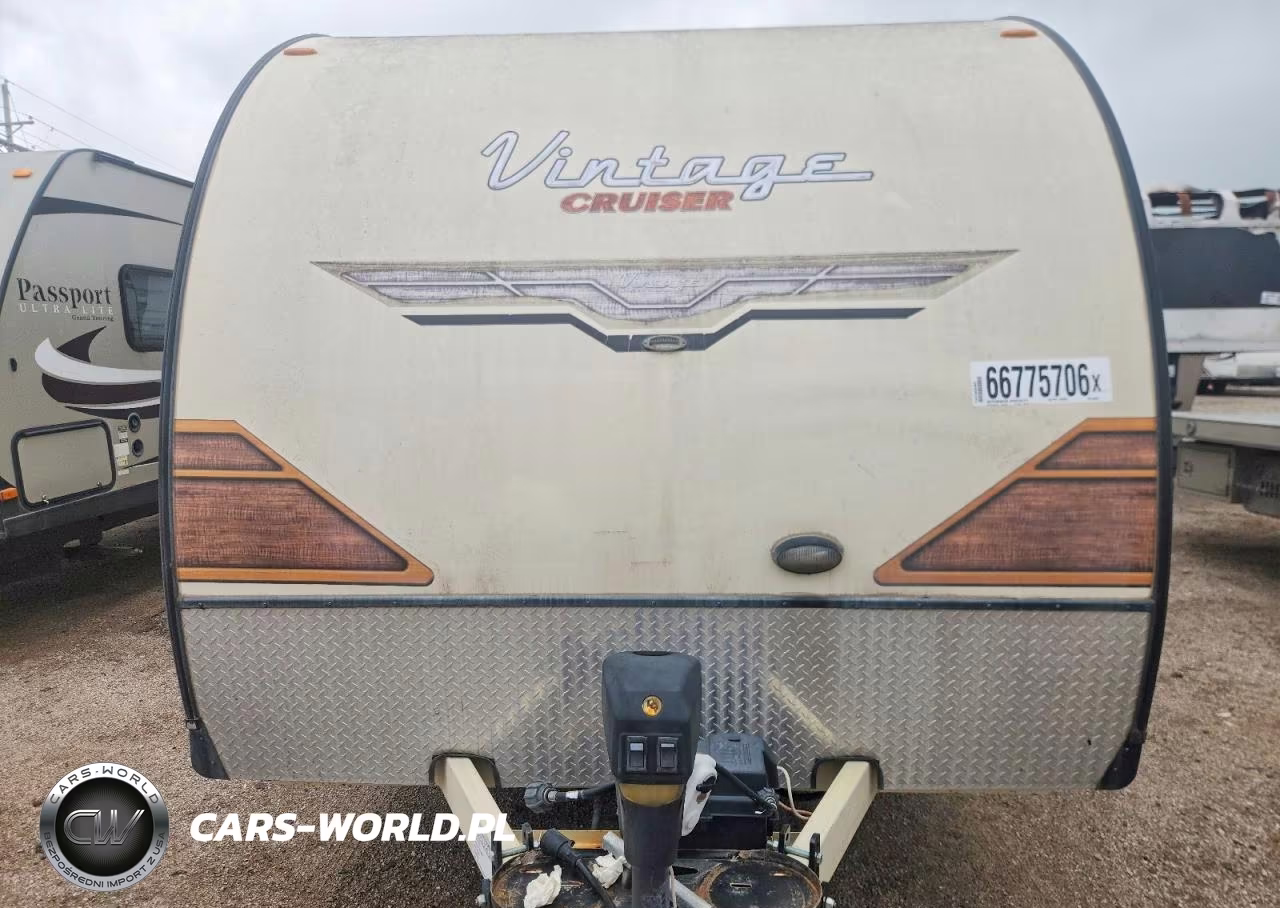 2018 Gulfstream Vintage Camper VIN:1NL1DTM28J1035428 - 7