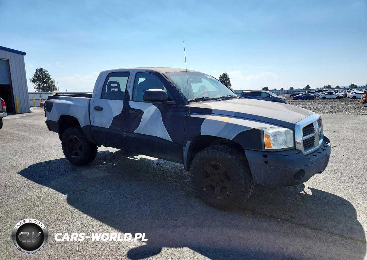2005 Dodge Dakota Quad Slt VIN:1D7HW48N85S245901 - 4