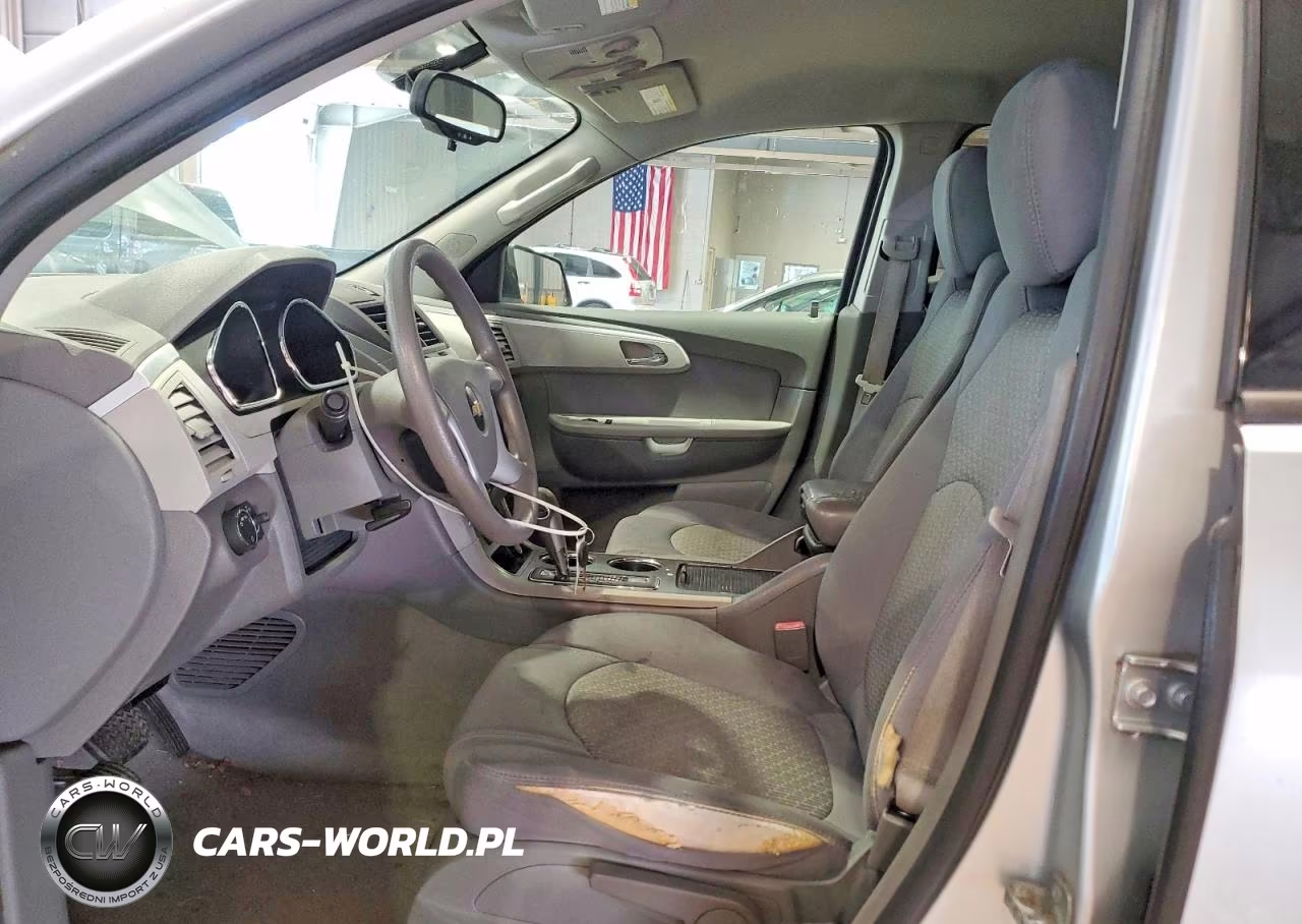 2010 Chevrolet Traverse Ls VIN:1GNLVEED9AJ235555 - 7