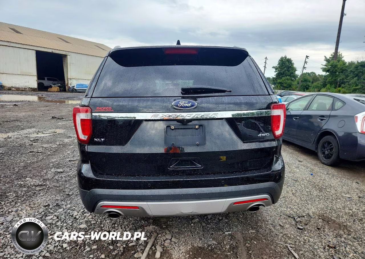 2017 Ford Explorer Xlt VIN:1FM5K8D80HGE40524 - 6