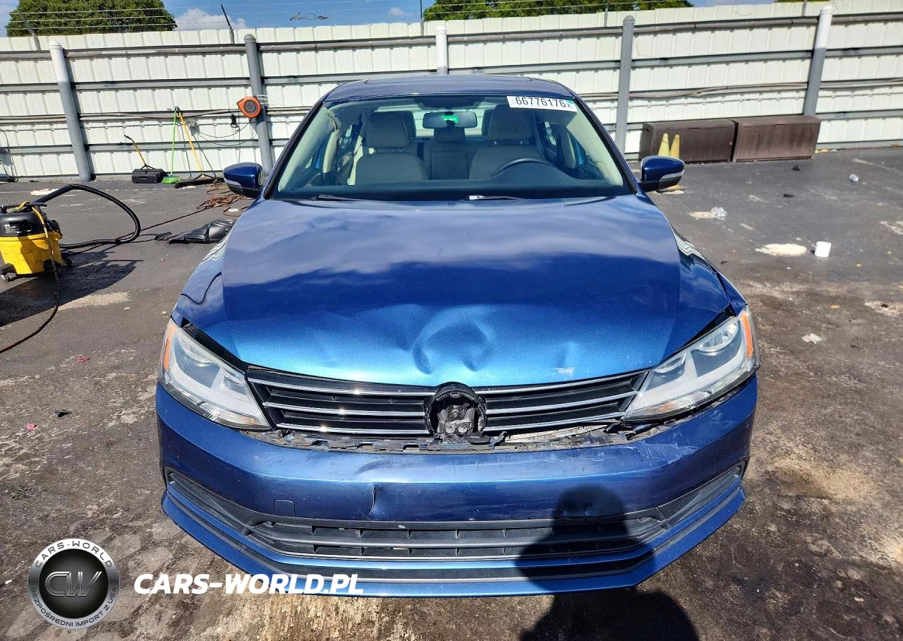 2016 Volkswagen Jetta Se VIN:3VWD67AJ8GM377129 - 5