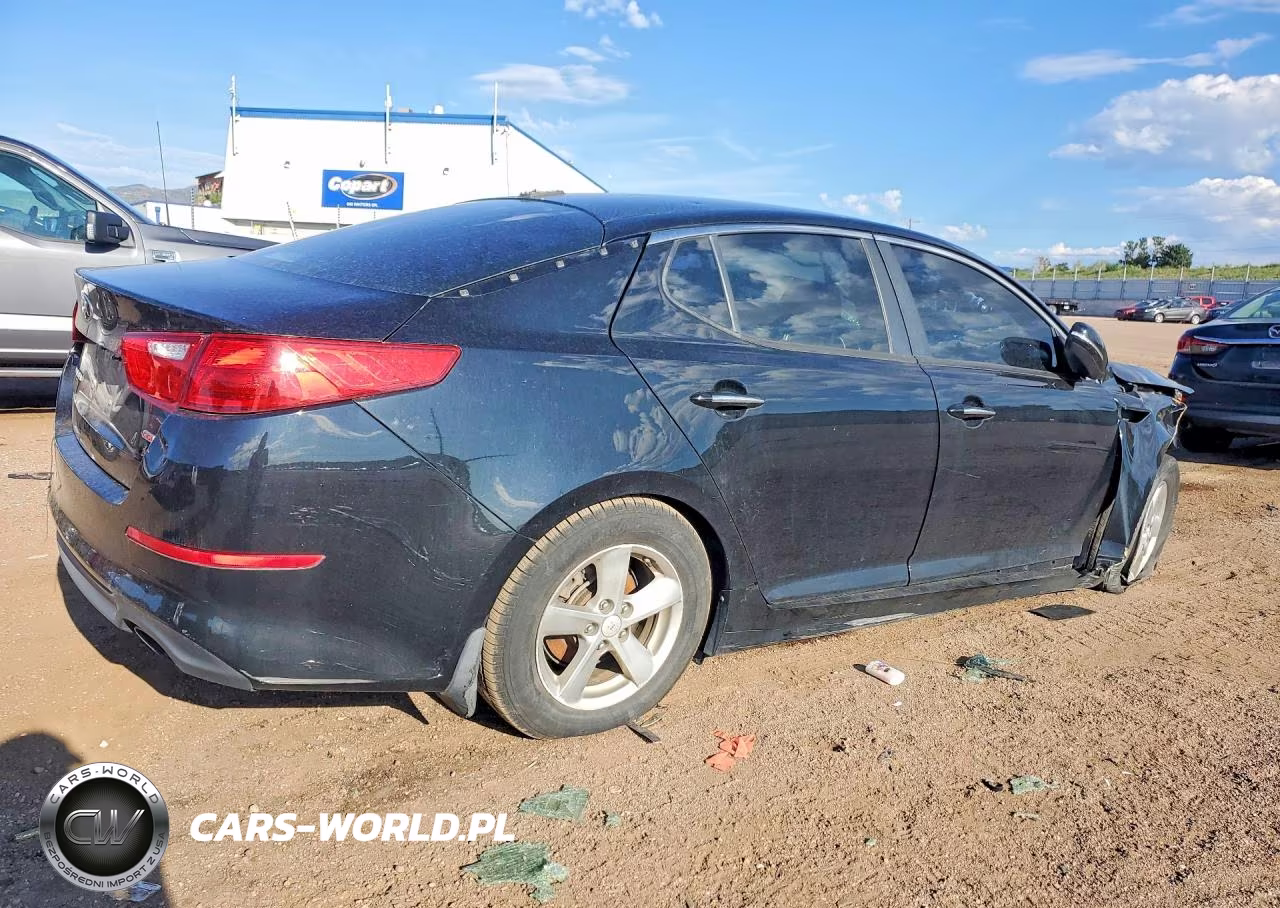 2015 Kia Optima Lx VIN:5XXGM4A74FG464745 - 3