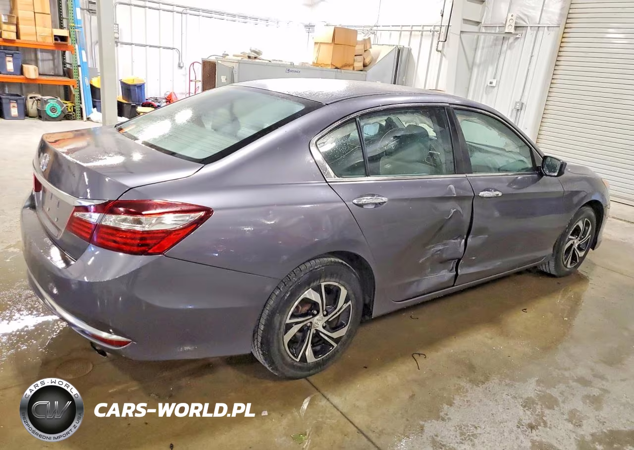 2017 Honda Accord Lx VIN:1HGCR2F37HA182853 - 3