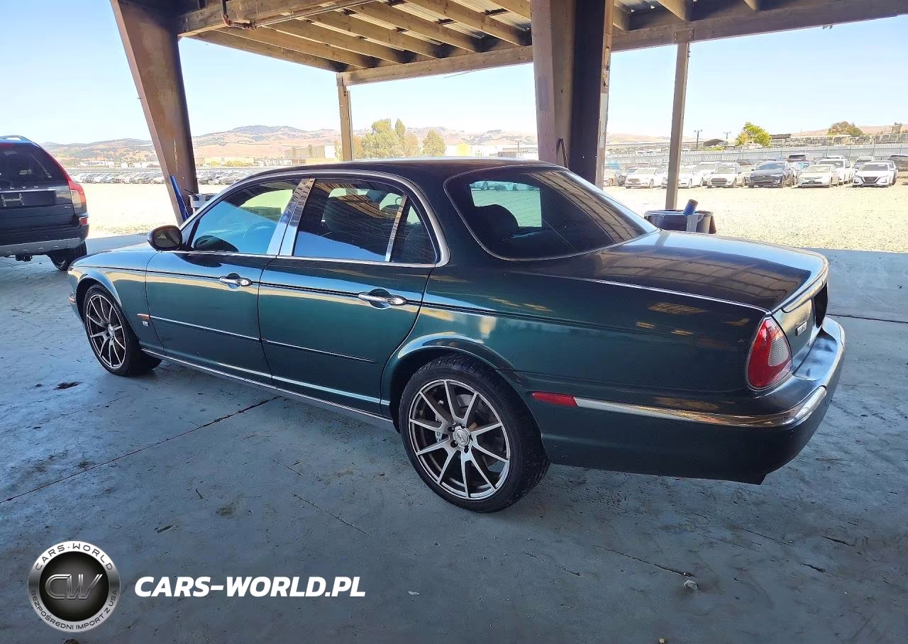 2004 Jaguar Xjr S VIN:SAJWA73B24TG30933 - 2