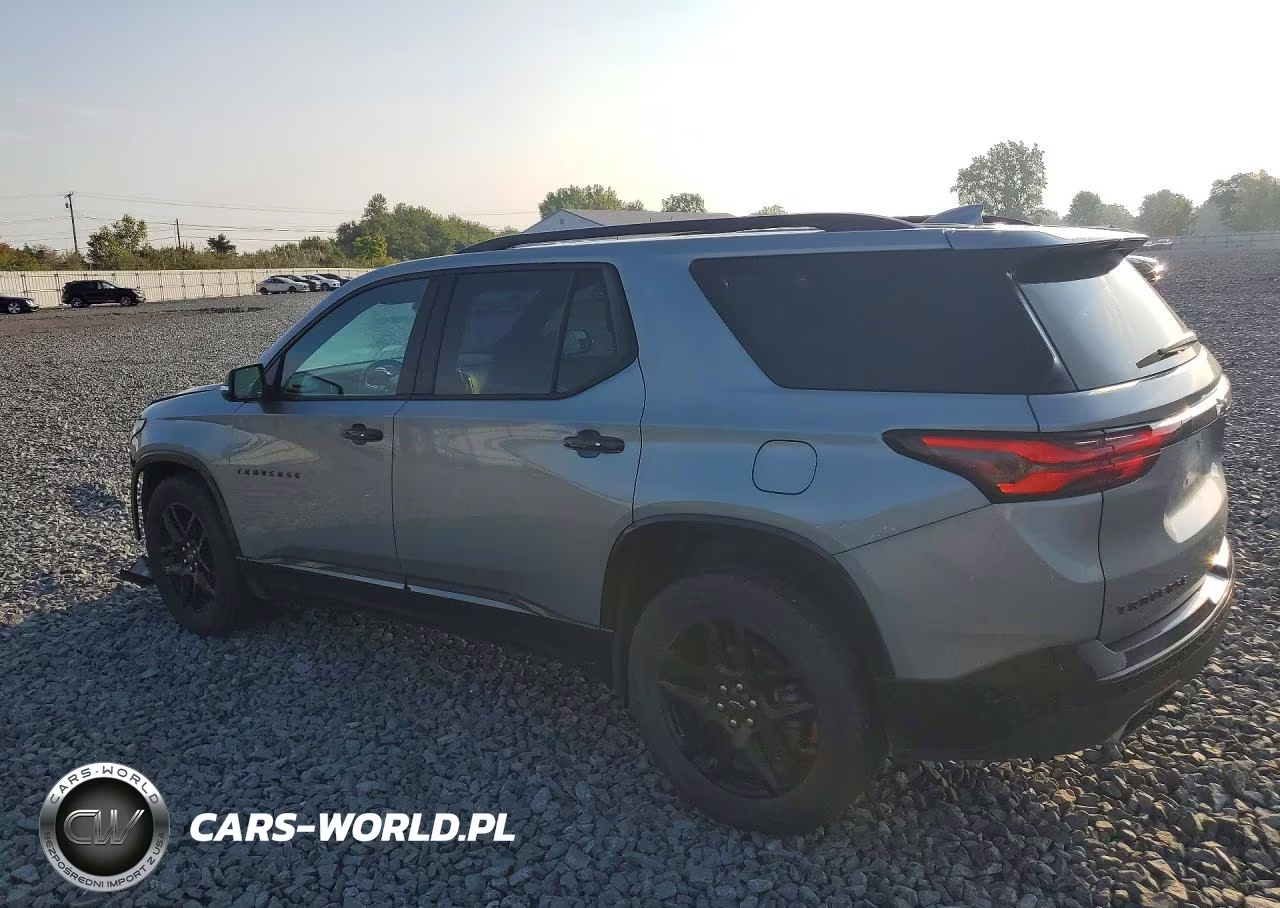 2023 Chevrolet Traverse Premier VIN:1GNEVKKWXPJ292417 - 2
