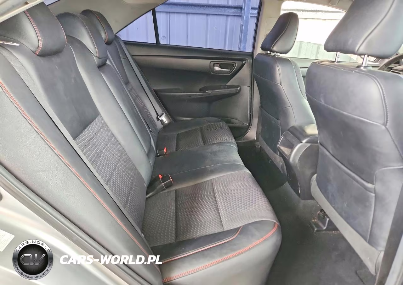 2015 Toyota Camry Se VIN:4T1BF1FK7FU104603 - 10