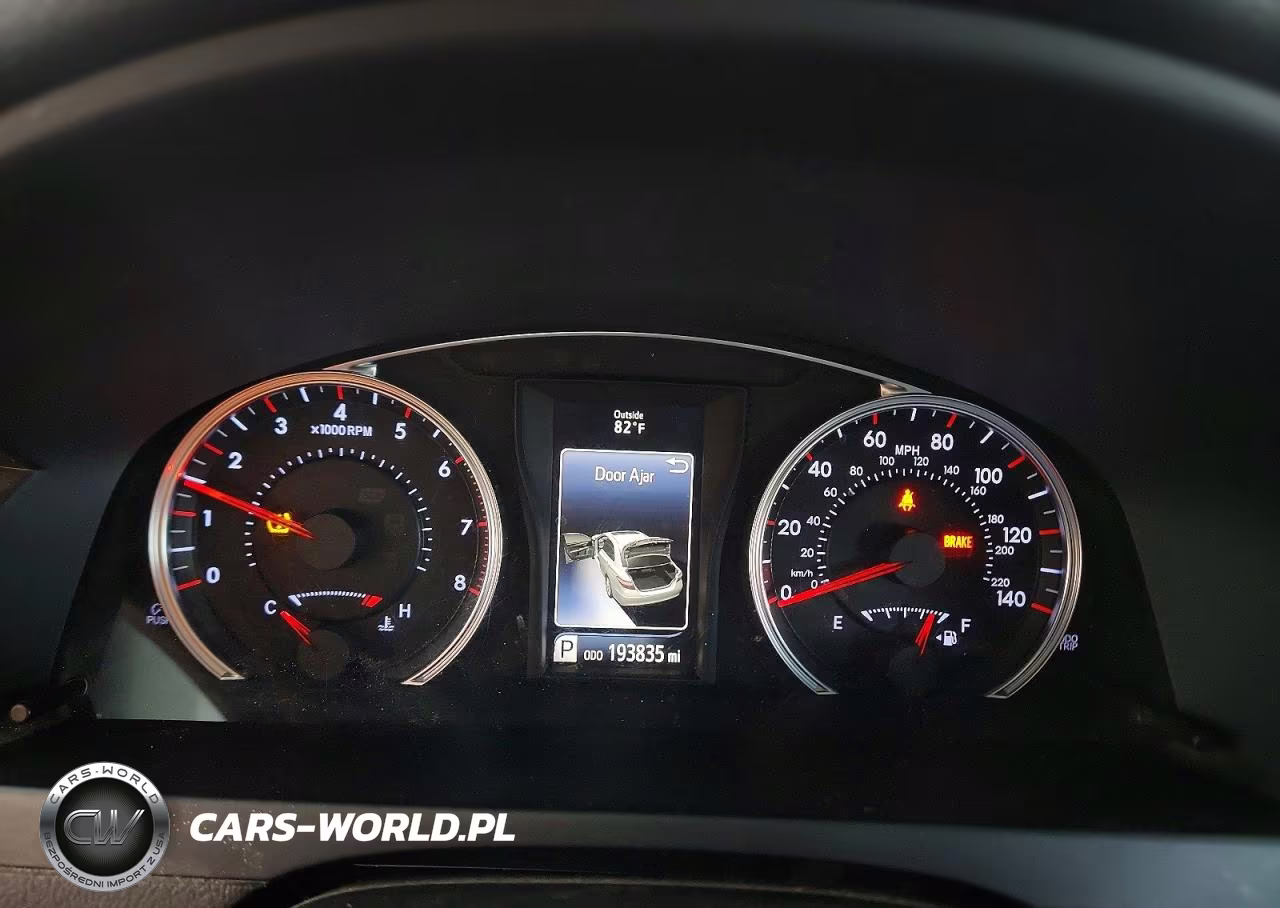 2015 Toyota Camry Se VIN:4T1BF1FK7FU104603 - 9