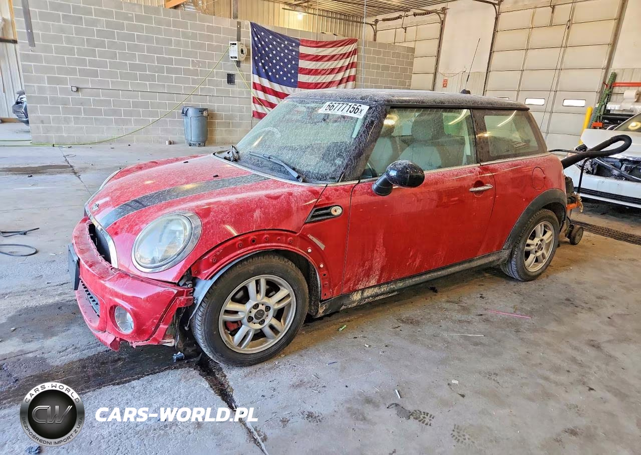 2013 Mini Cooper Base VIN:WMWSU3C56DT682387 - 1