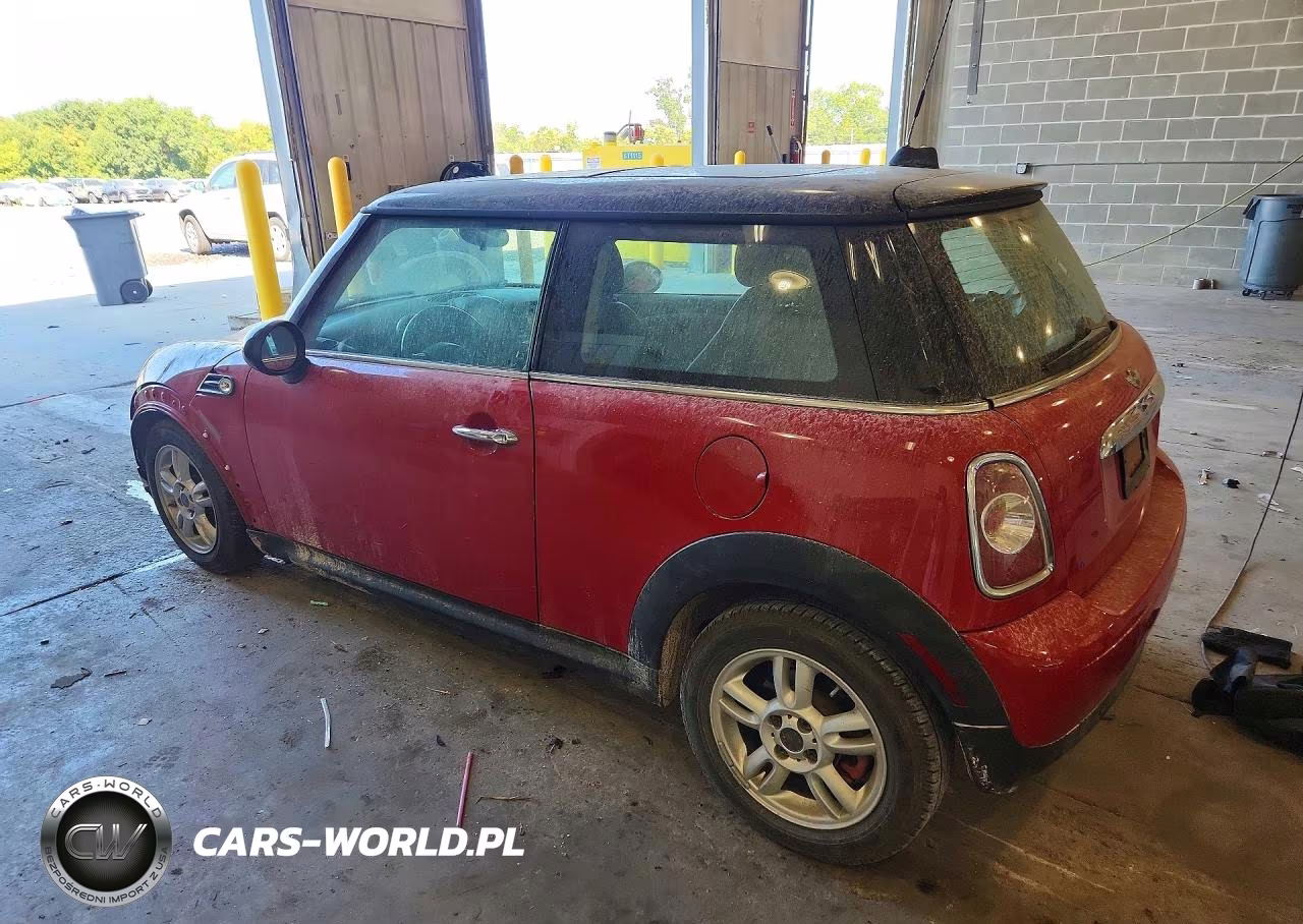 2013 Mini Cooper Base VIN:WMWSU3C56DT682387 - 2