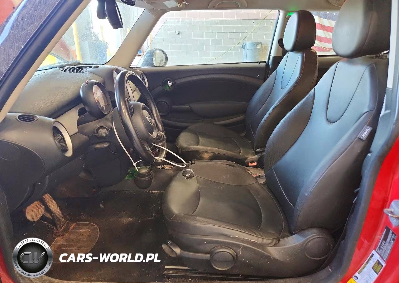 2013 Mini Cooper Base VIN:WMWSU3C56DT682387 - 7