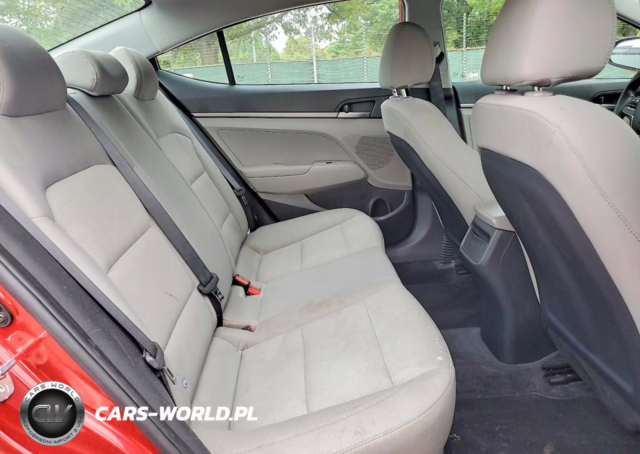 2017 Hyundai Elantra Se VIN:5NPD74LF7HH180340 - 10