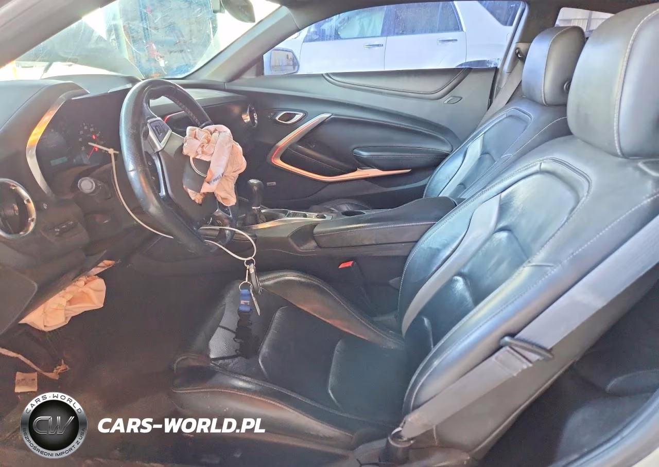 2018 Chevrolet Camaro Lt VIN:1G1FC1RSXJ0137128 - 7