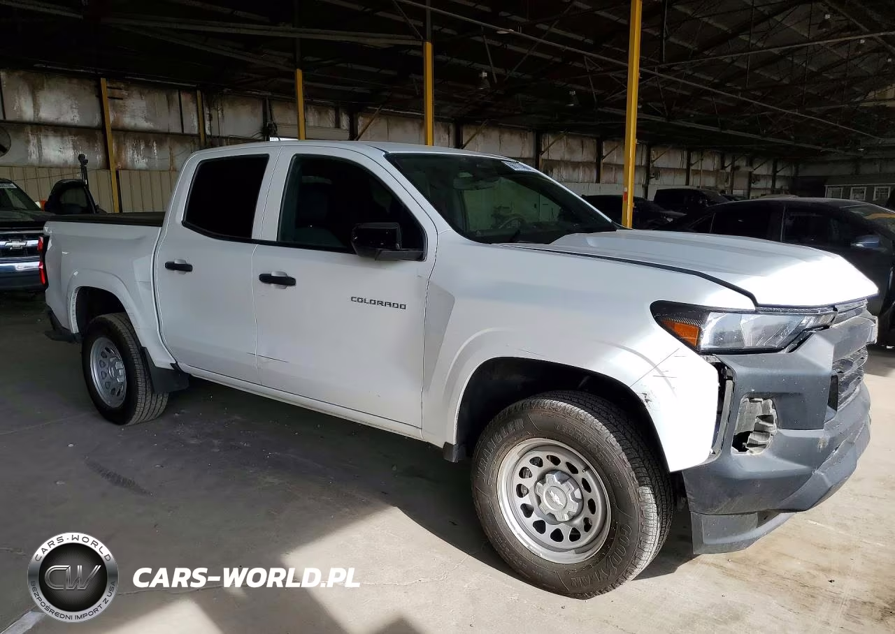 2024 Chevrolet Colorado VIN:1GCGSBEC0R1302533 - 4