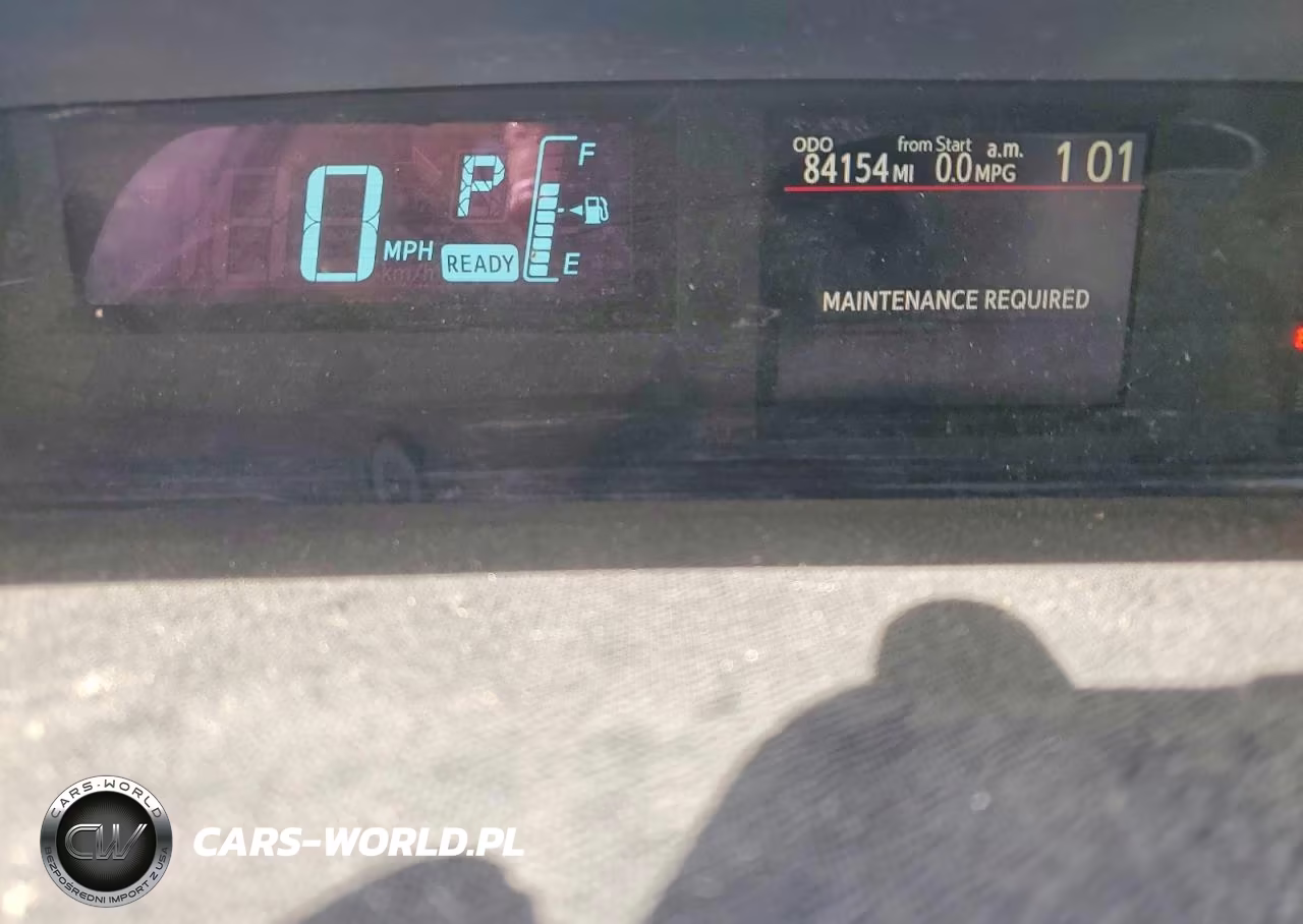 2014 Toyota Prius C Two VIN:JTDKDTB39E1572756 - 9