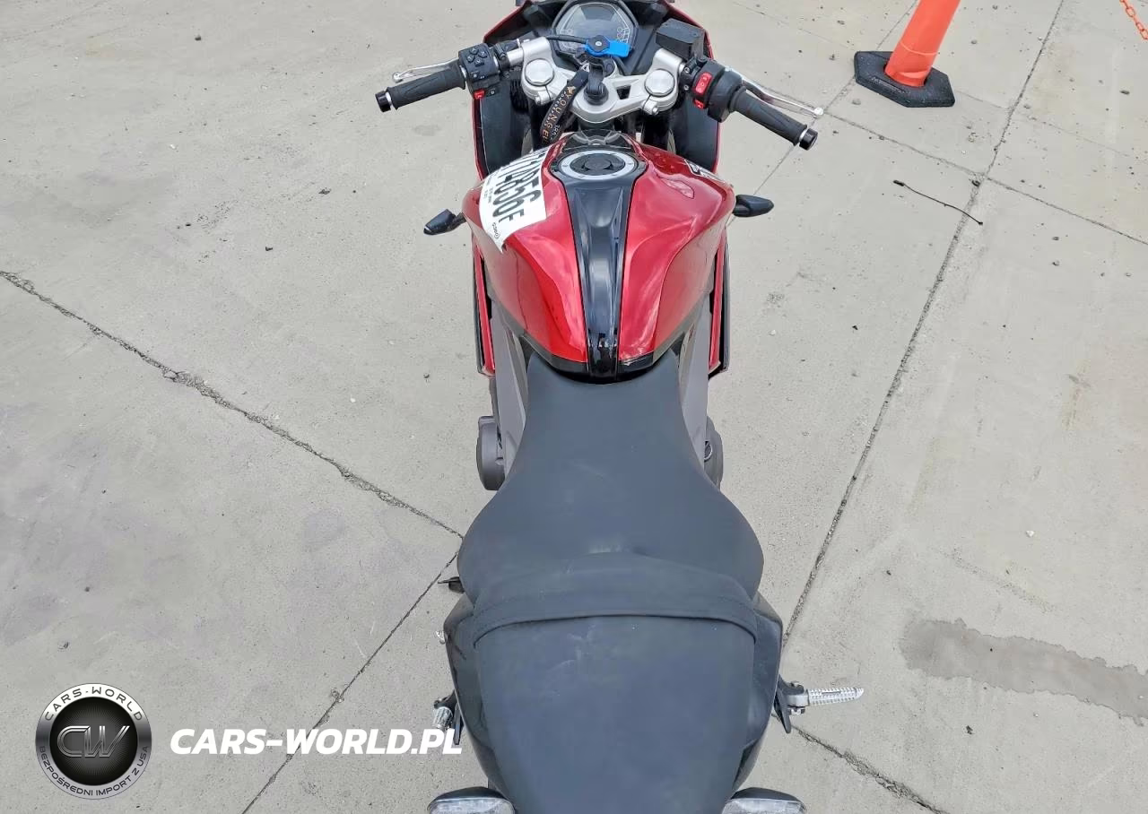 2025 Triumph Motorcycle Daytona 660 VIN:SMTL23UF0STCB7752 - 6