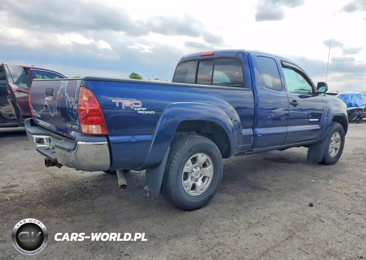 2008 Toyota Tacoma V6 VIN:5TEUU42N08Z535282 - 3