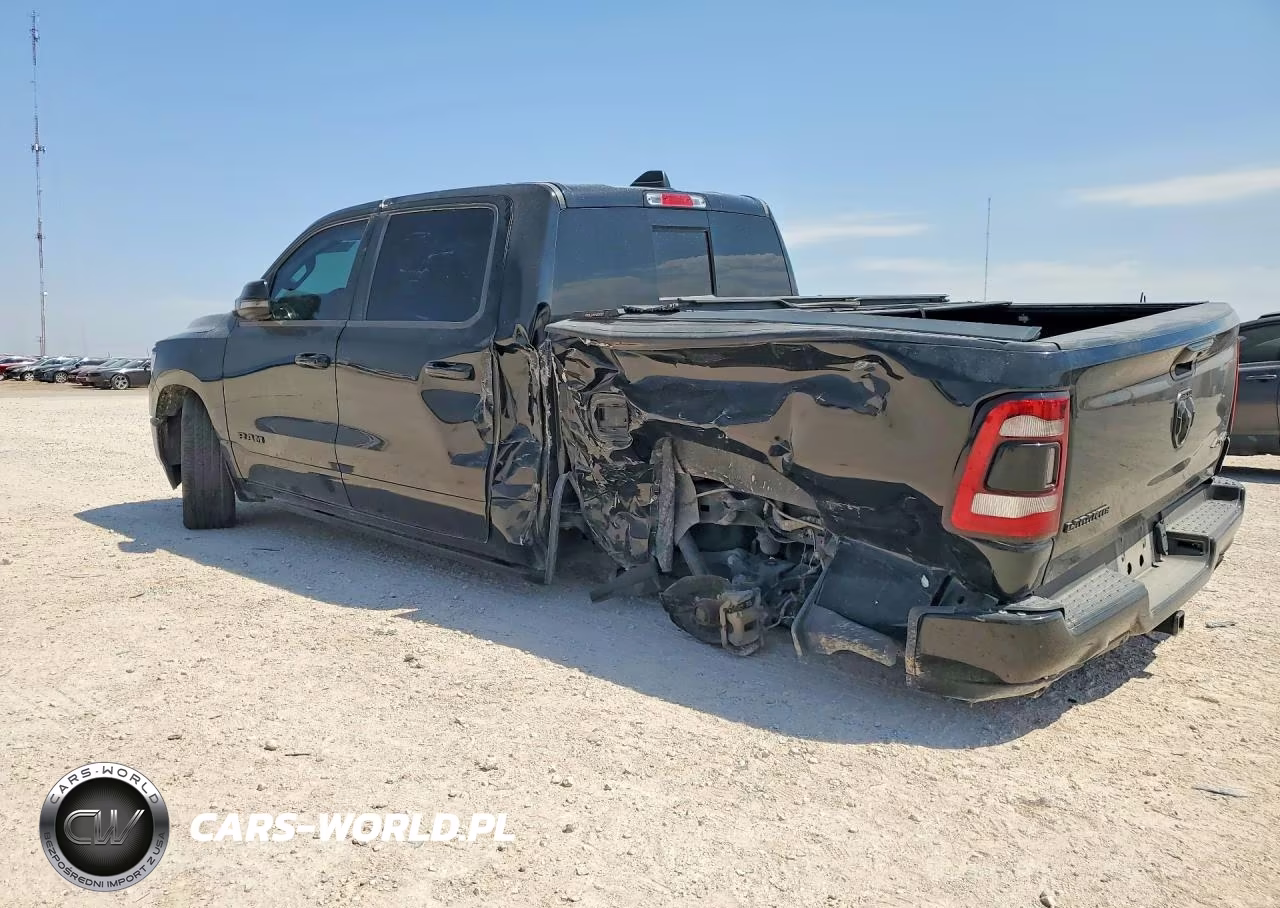 2024 Ram 1500 Laramie VIN:1C6SRFJT8RN103068 - 2