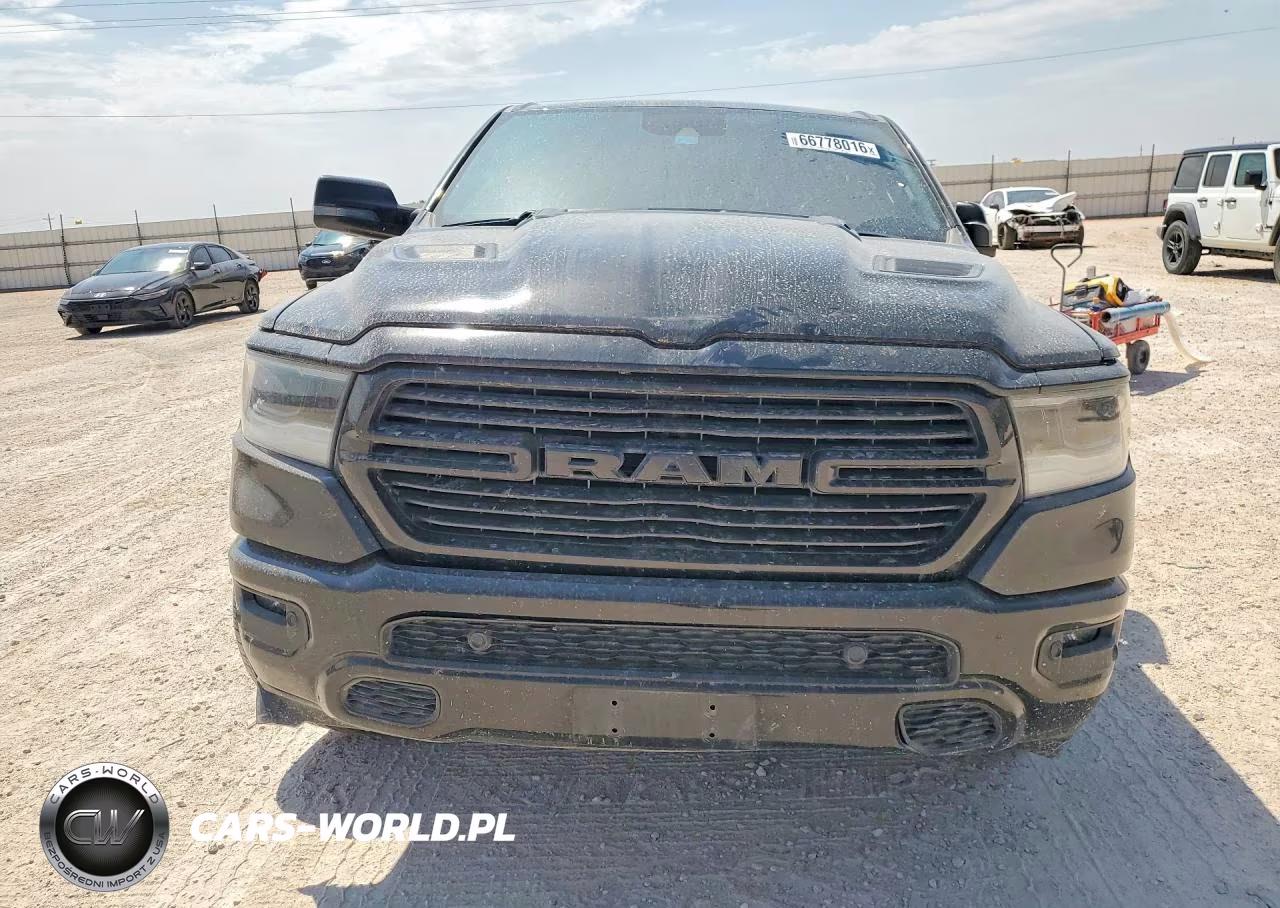 2024 Ram 1500 Laramie VIN:1C6SRFJT8RN103068 - 5