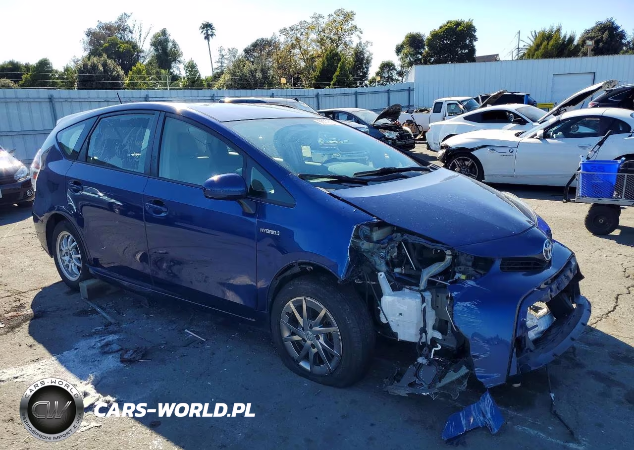 2017 Toyota Prius V Four VIN:JTDZN3EU1HJ063197 - 4