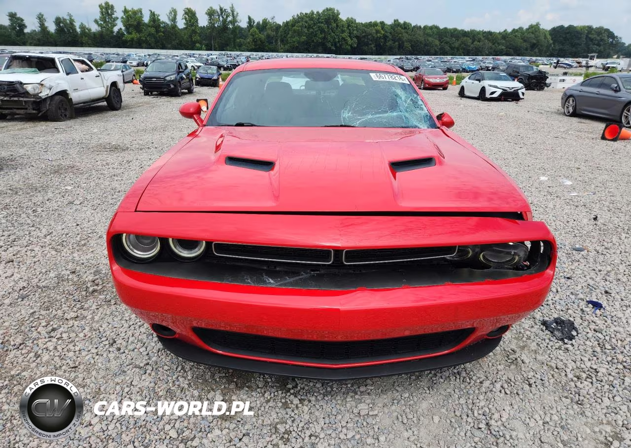 2015 Dodge Challenger Sxt VIN:2C3CDZAT9FH906123 - 5