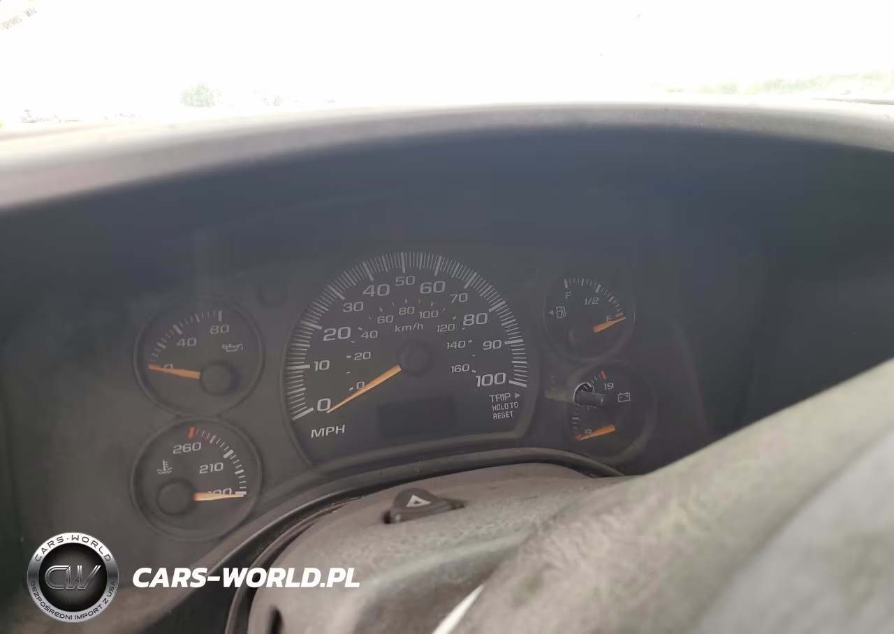 2006 Chev Express G2500 VIN:1GCGG25V961200937 - 9