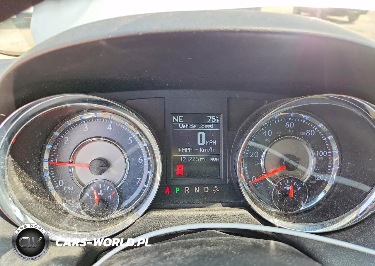 2011 Chrysler Town & Country Touring VIN:2A4RR5DG0BR607889 - 9