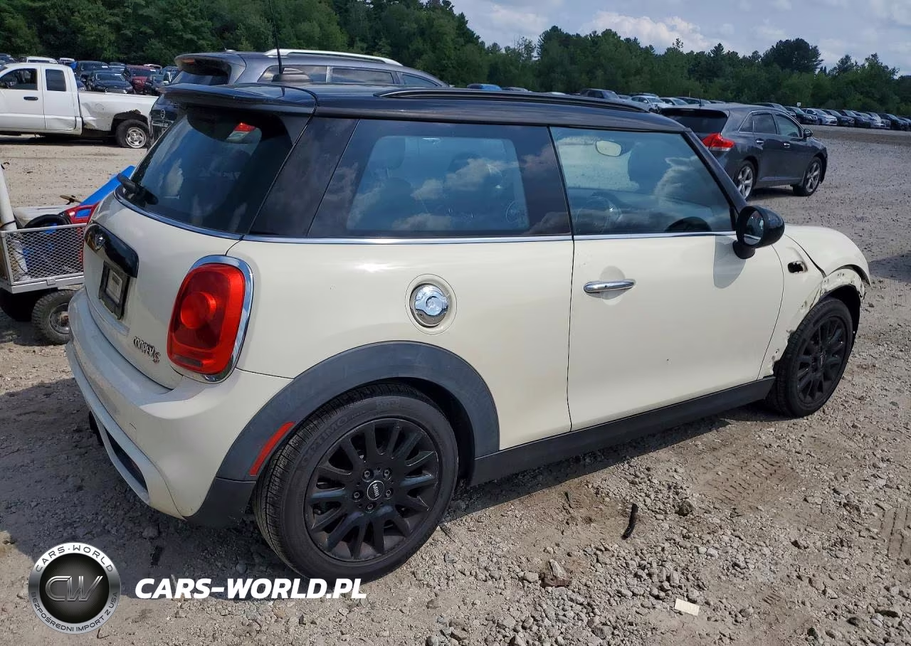 2015 Mini Cooper S VIN:WMWXP7C52F2A59705 - 3