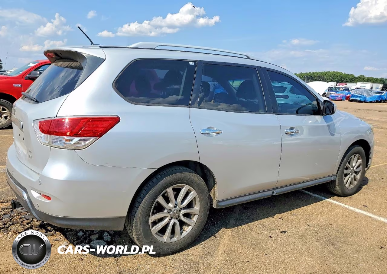 2013 Nissan Pathfinder S VIN:5N1AR2MM9DC644888 - 3