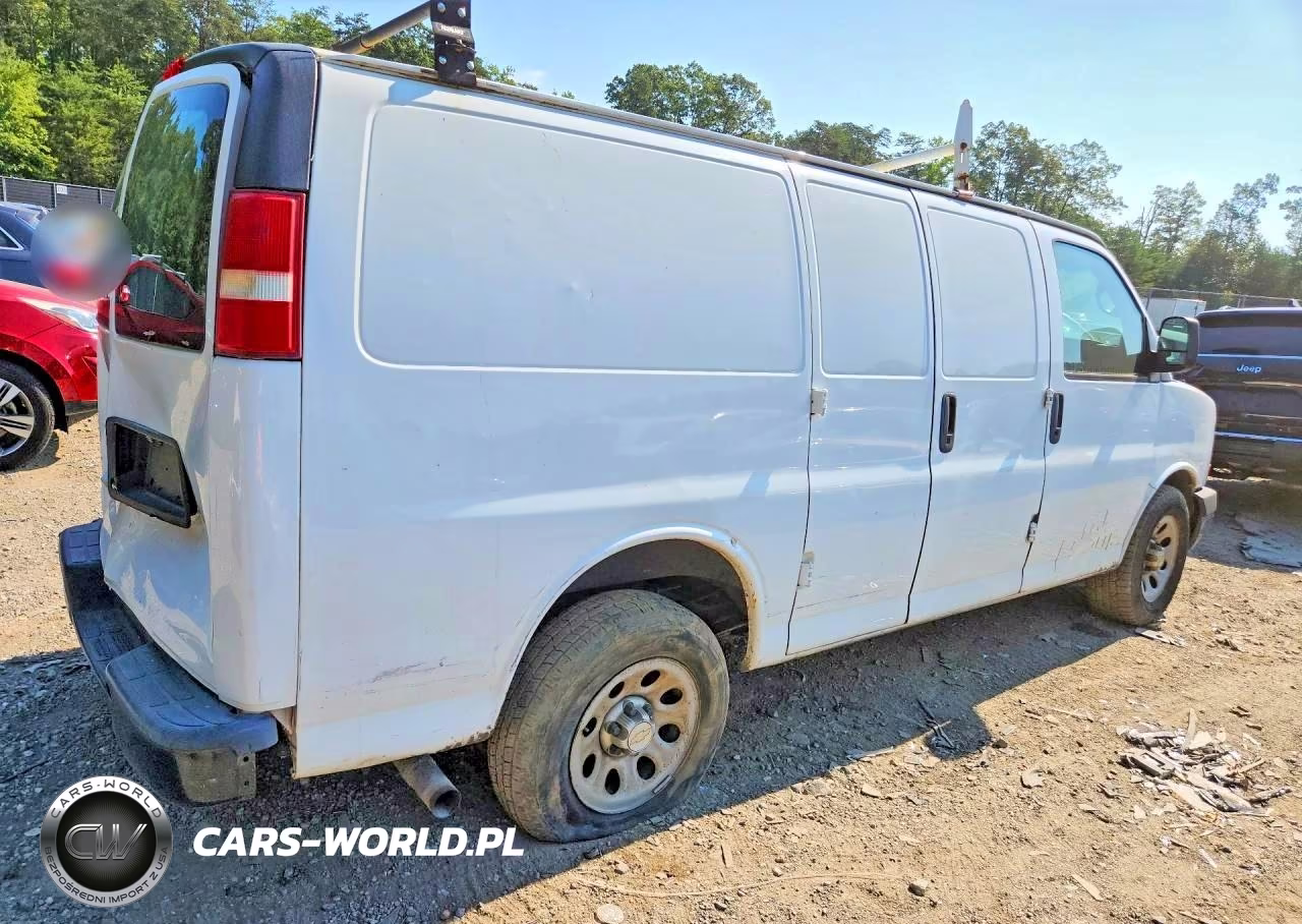 2014 Chevrolet Express G1500 VIN:1GCSGAFX0E1157057 - 3