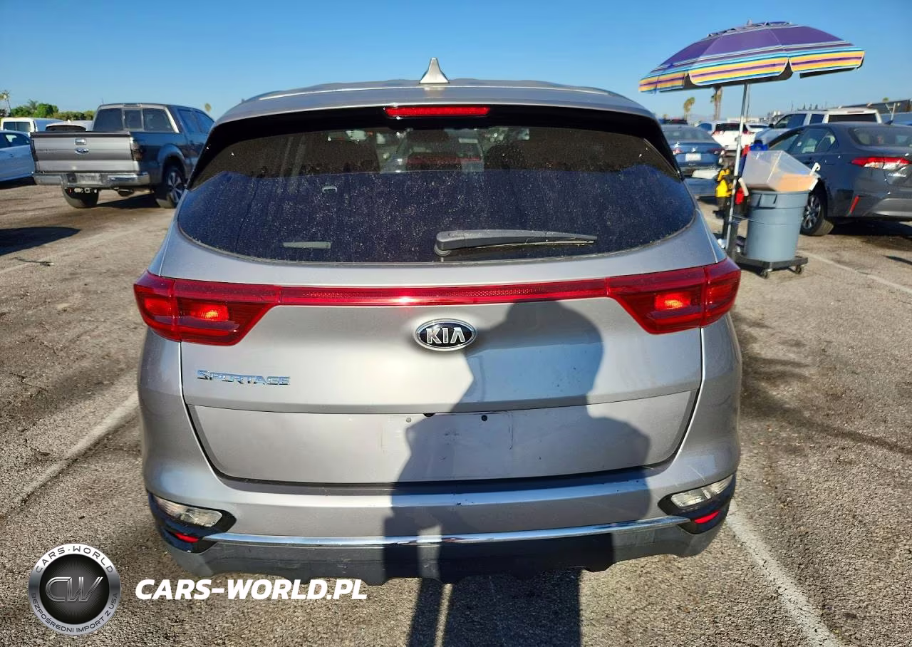 2020 Kia Sportage Lx VIN:KNDPM3AC0L7724313 - 6